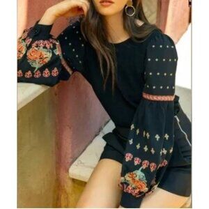 THML Top Womens Large Black Floral Embroidered Puffy Sleeve Cottagecore Romantic